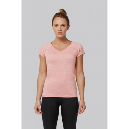 Camiseta Deportiva cuello en V Ilusión Infinita coral mujer R12001