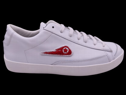 Zapatillas Ilusion Infinita en piel blanco con logo rojo C11882