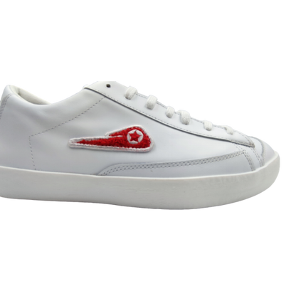 Zapatillas Ilusion Infinita en piel blanco con logo rojo C11882