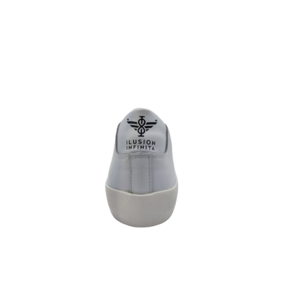 Zapatillas Ilusion Infinita en piel blanco con logo rojo C11882