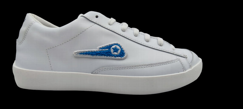 Zapatillas Ilusion Infinita piel blanco logo azul C11881